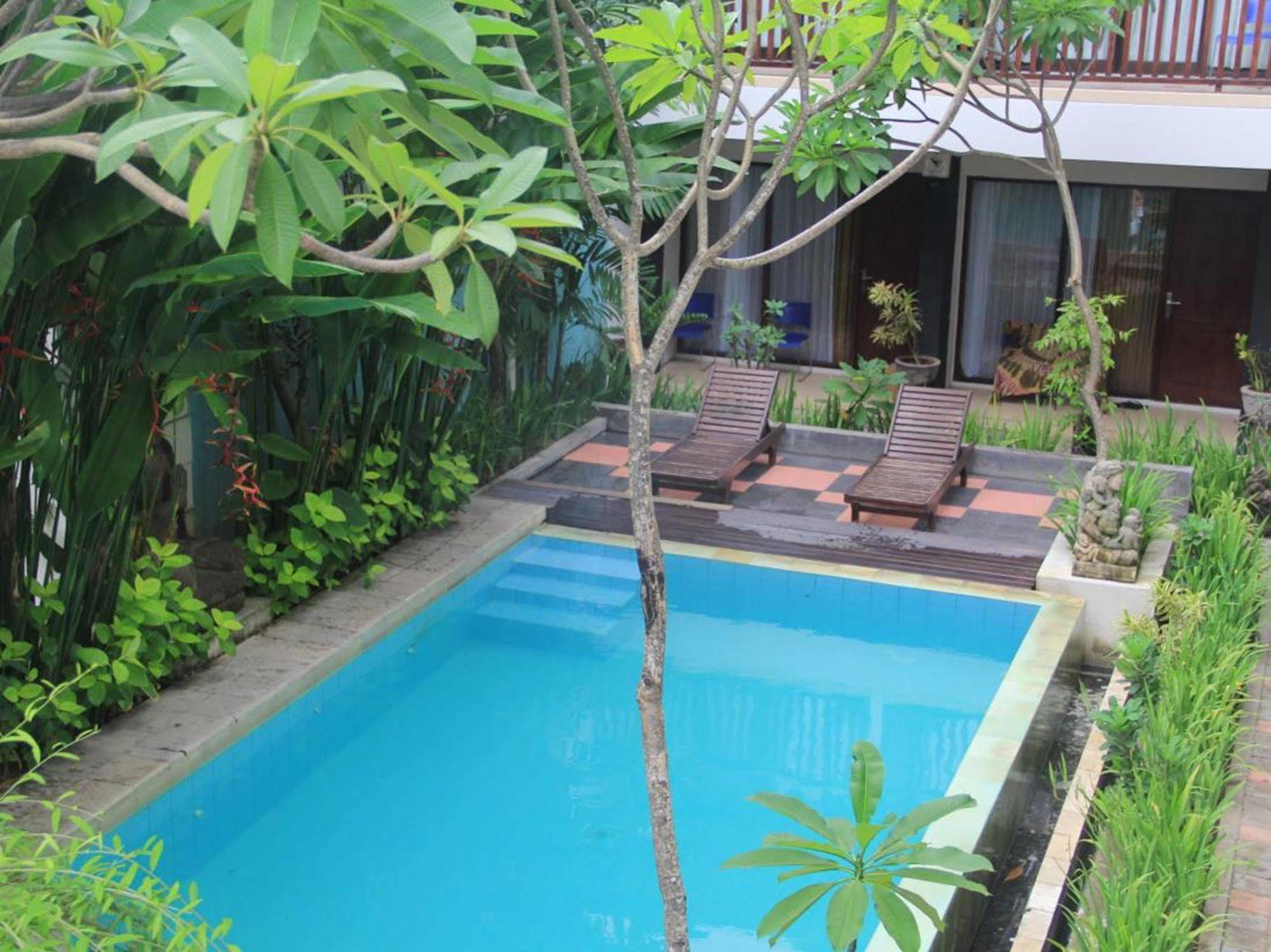 The Kubu Hotel كوتا المظهر الخارجي الصورة