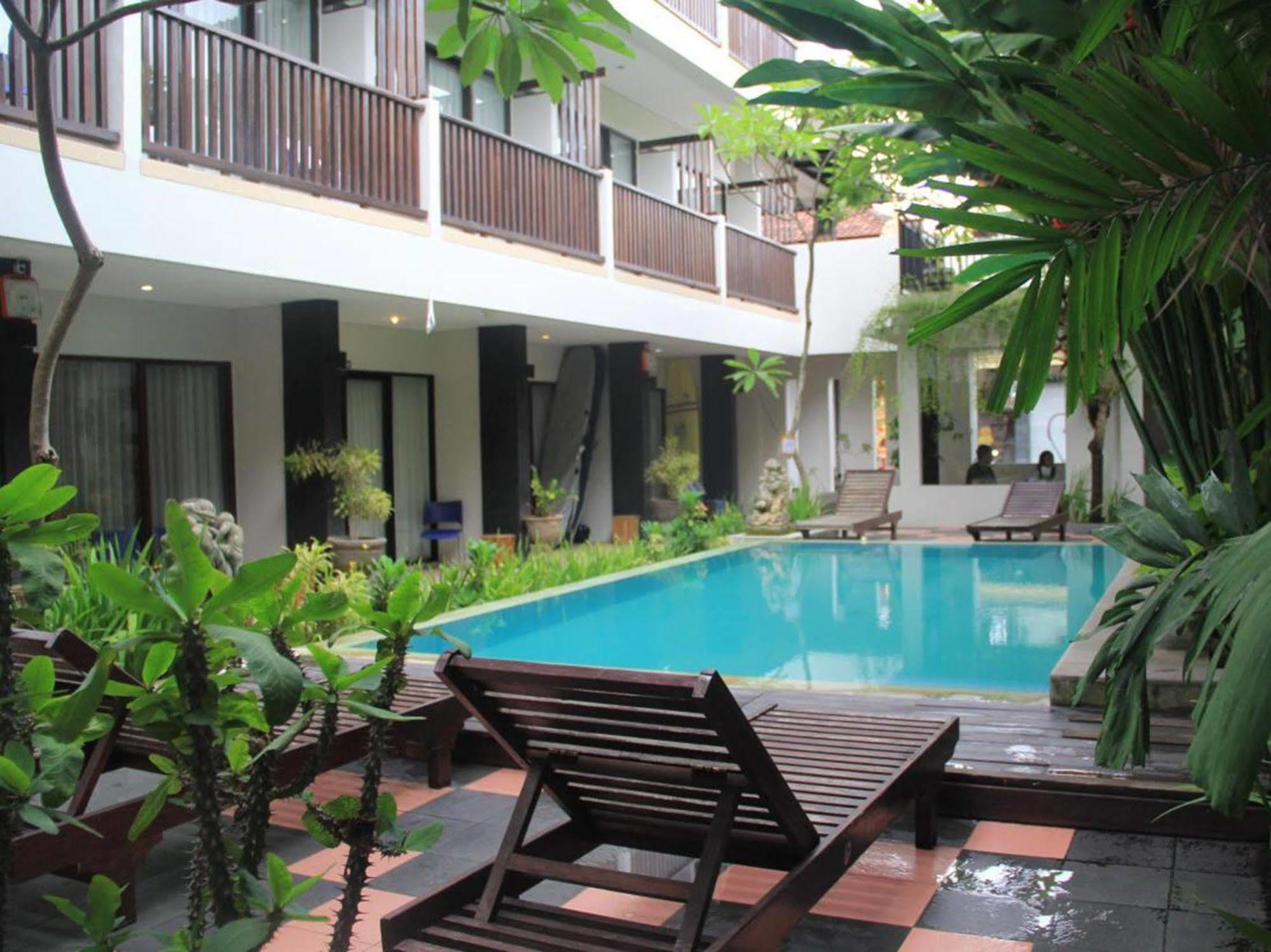 The Kubu Hotel كوتا المظهر الخارجي الصورة